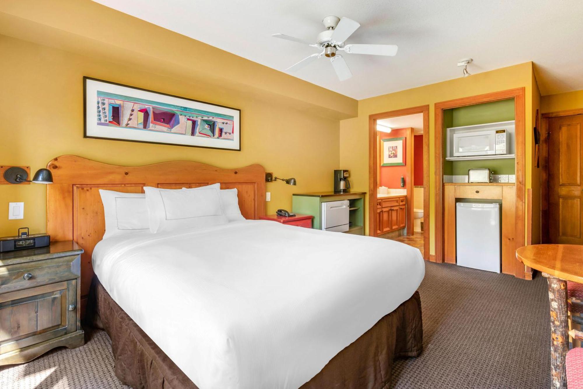 Hilton Grand Vacations Club Whistler Hotell Exteriör bild